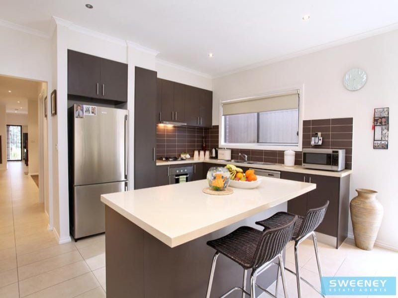 3 Monckton Place, Caroline Springs - Thumbnail 3