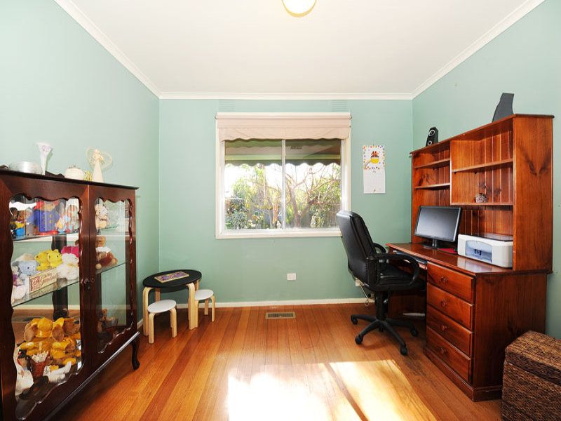 16 Frazer Avenue, Altona - Thumbnail 3