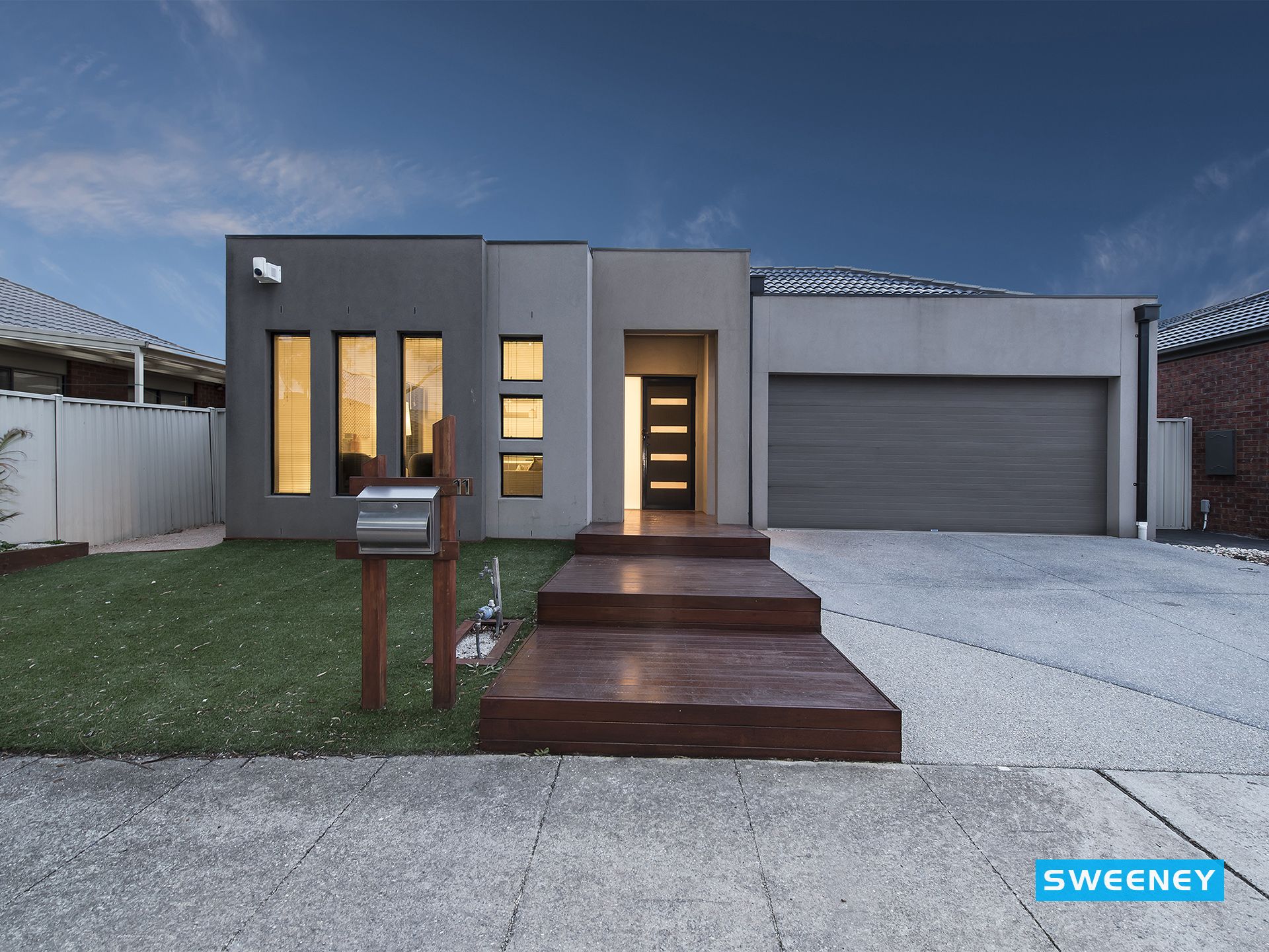 11 Kororoit Approach, Caroline Springs - Thumbnail 2