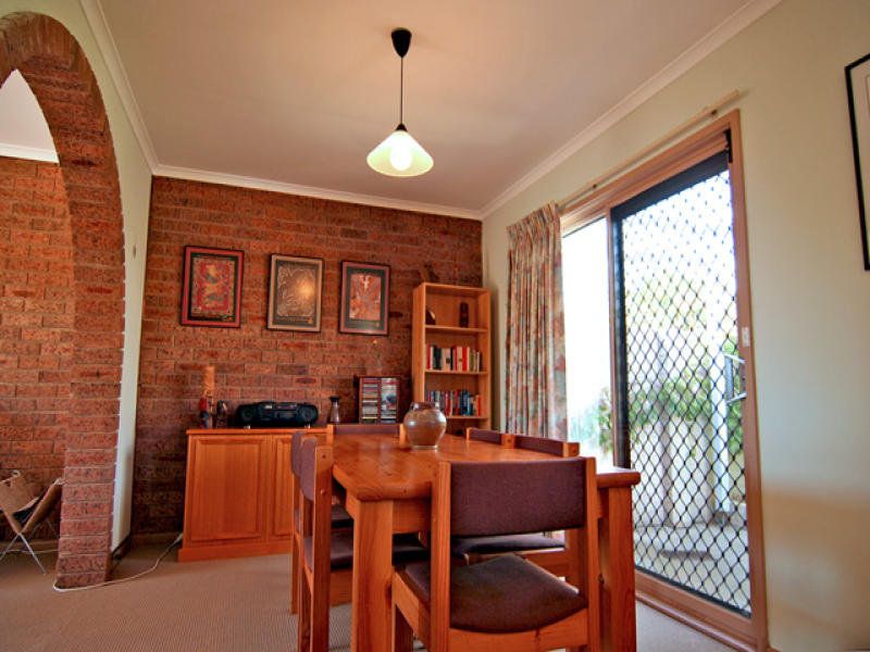8 Lazar Place, Chapman - Thumbnail 5
