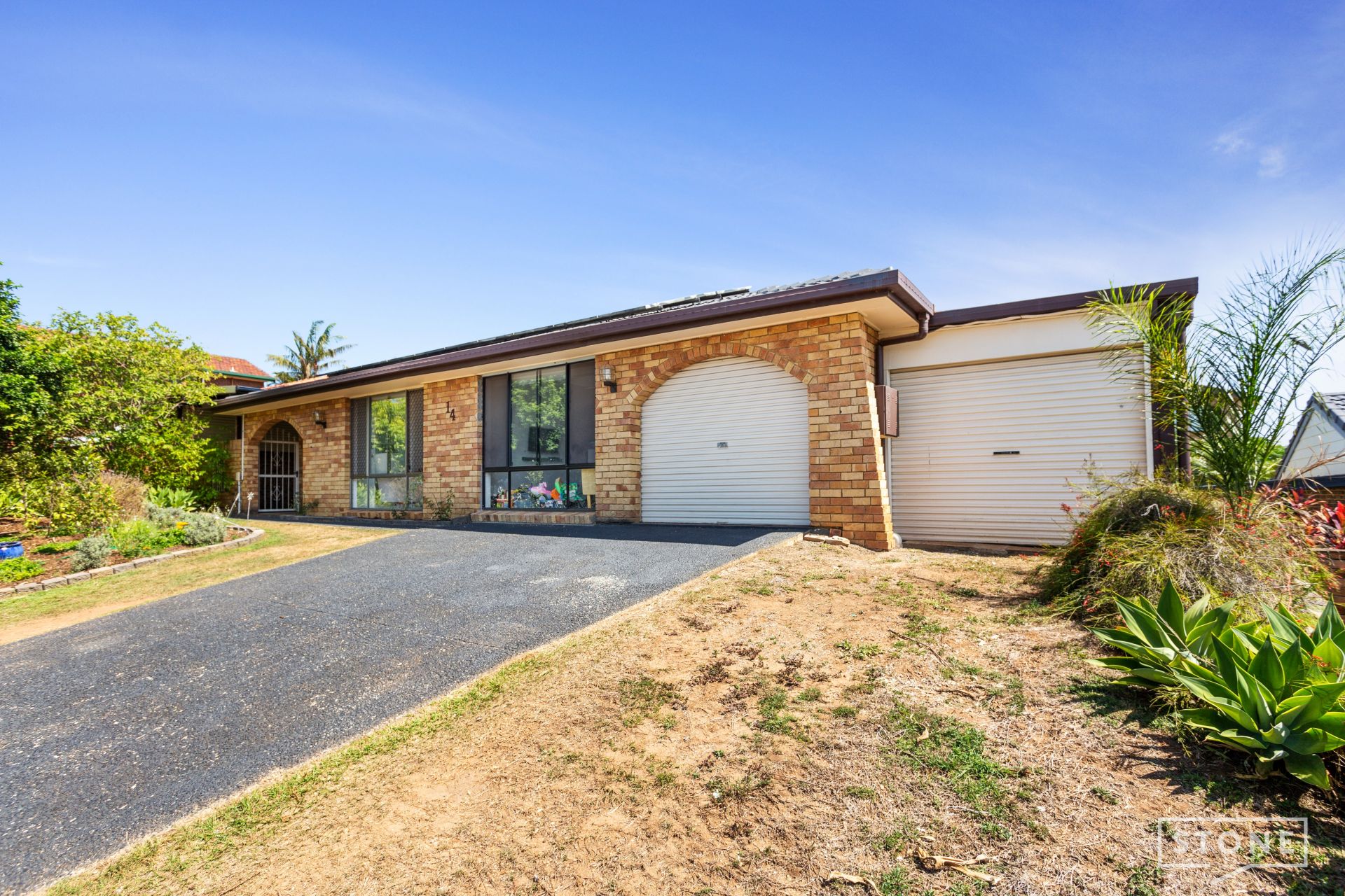 Real Estate For Lease 14 Chateau Street Carseldine , QLD