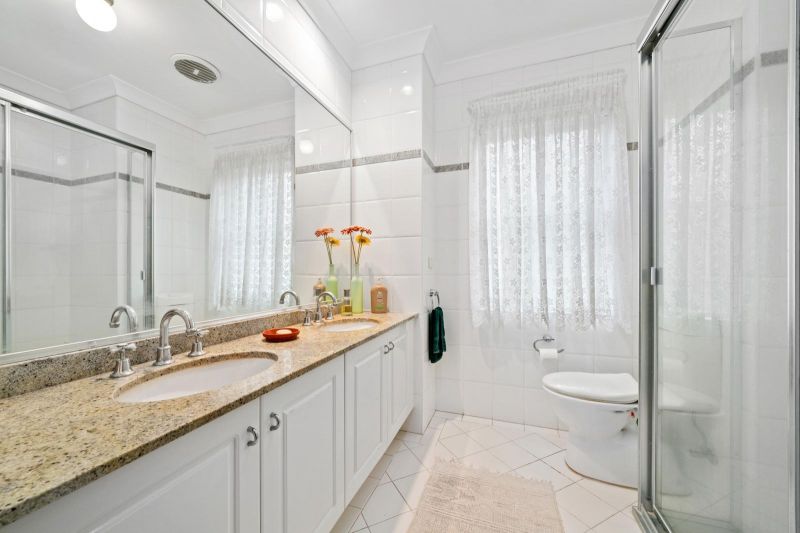 8/11 Cates Place, St Ives