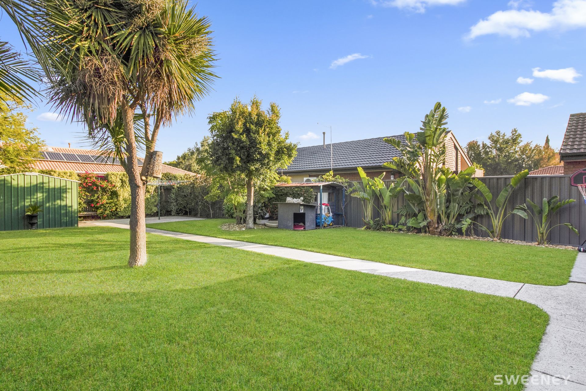 27 Newham Way, Altona Meadows - Thumbnail 8