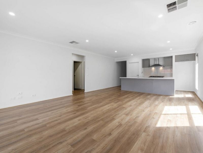 18 Becontree Crescent, Strathtulloh