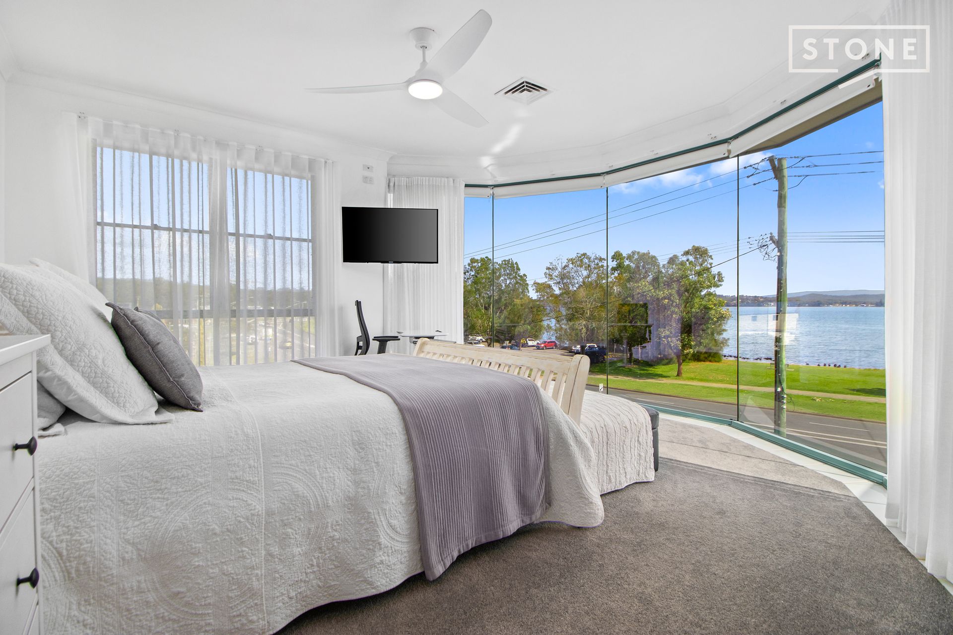 Real Estate For Sale 520 The Esplanade Warners Bay , NSW