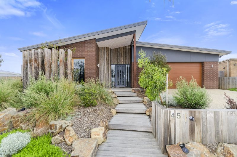45 Omega Drive Ocean Grove VIC, Ocean Grove - Thumbnail 2