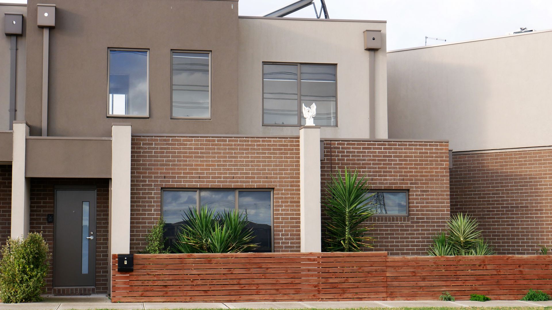 Easy Modern Lifestyle Excellence