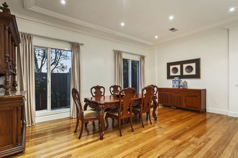 8 Yarrbat Avenue, Balwyn - Thumbnail 3