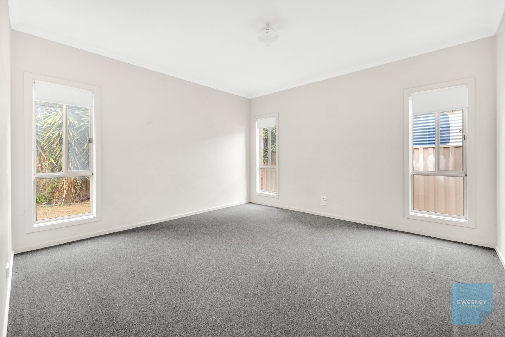 31 Oakview Parade, Caroline Springs - Thumbnail 8
