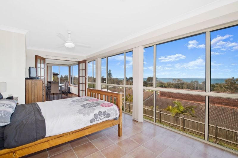 1530 Ocean Drive Lake Cathie NSW, Lake Cathie - Thumbnail 4