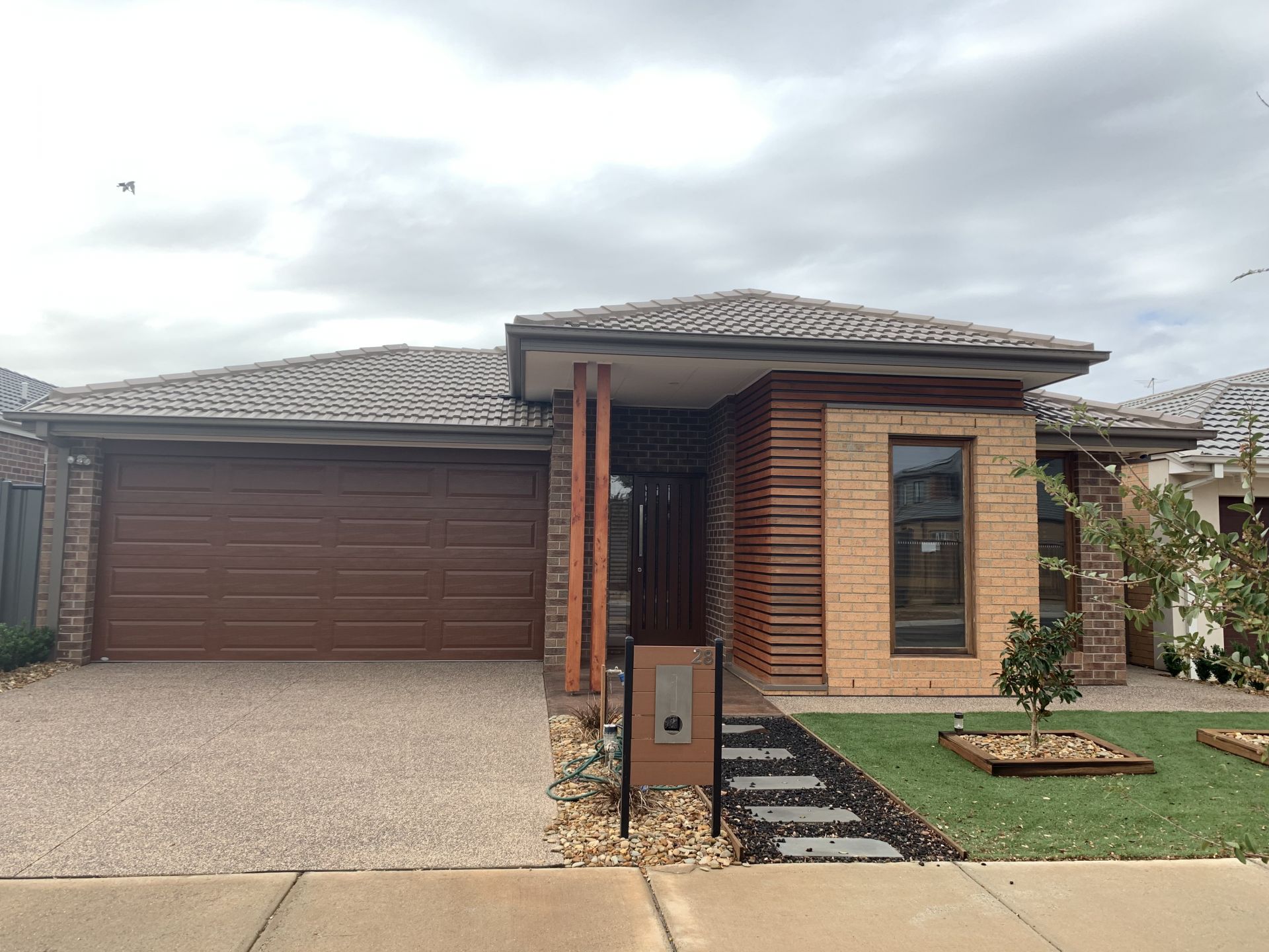 28 Infinity Drive, Fraser Rise | Sweeney Estate Agents