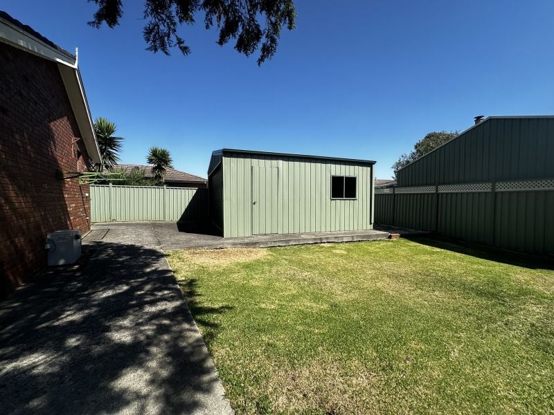 16 Chisholm Court, Mill Park