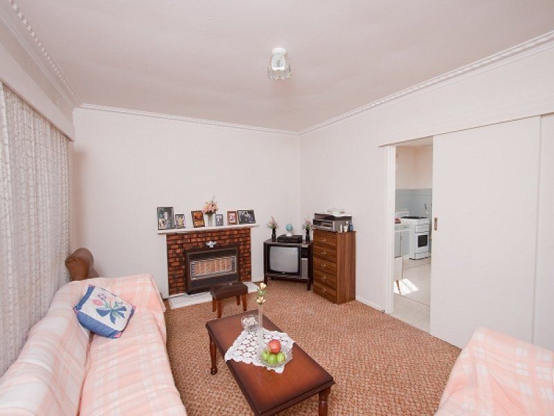 78 Seventh Avenue, Altona North - Thumbnail 5