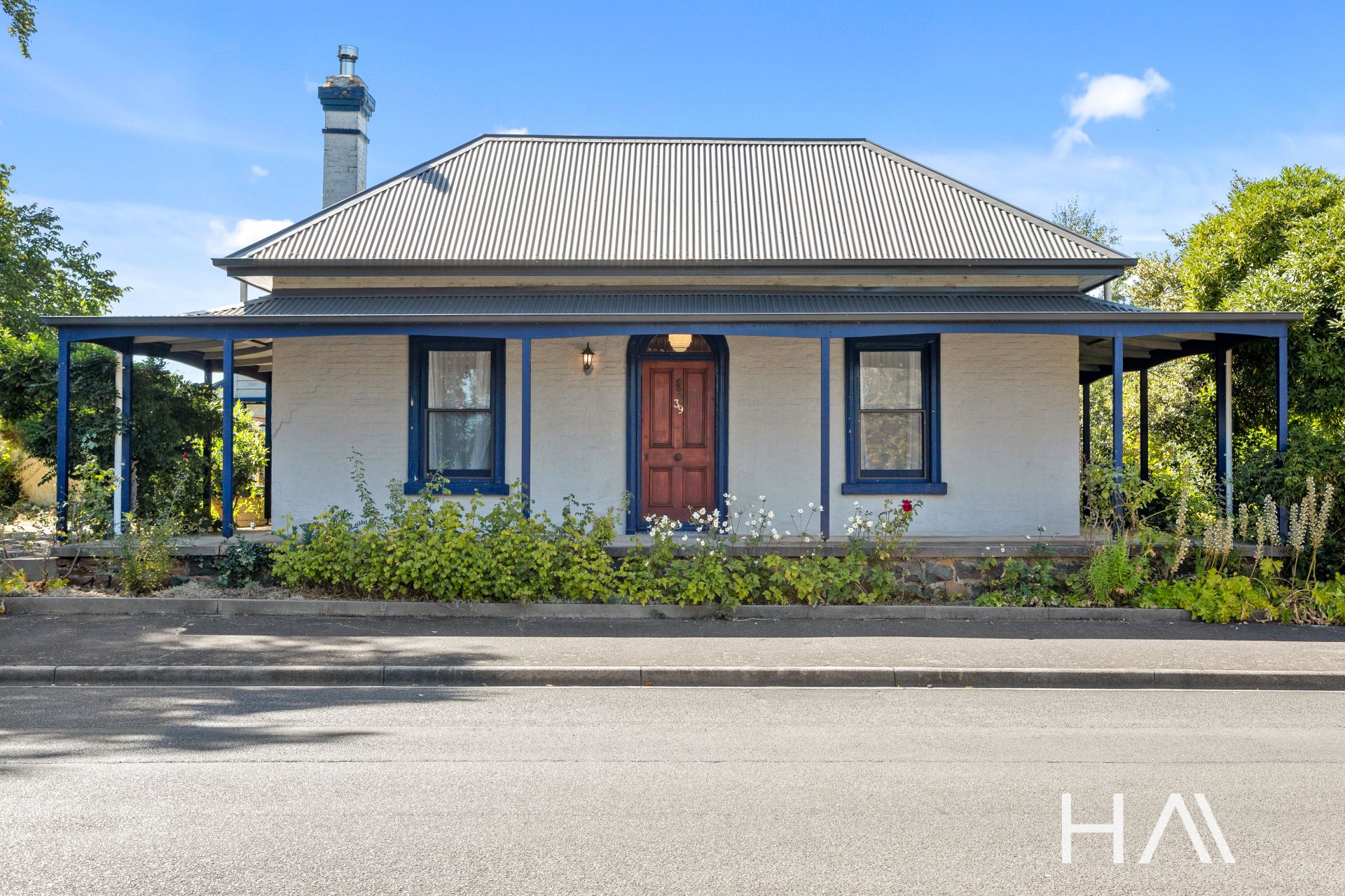 39 William Street Westbury, Westbury - Thumbnail 2