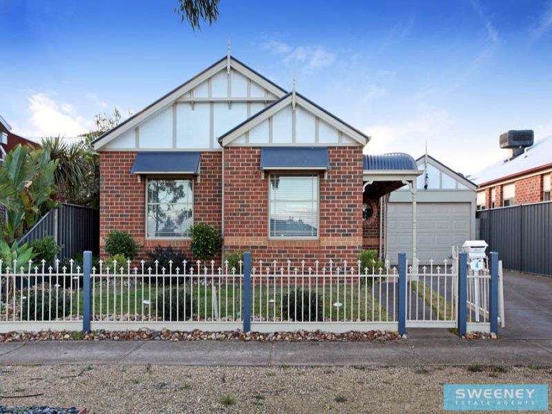 4 Gill Place, Caroline Springs - Thumbnail 2
