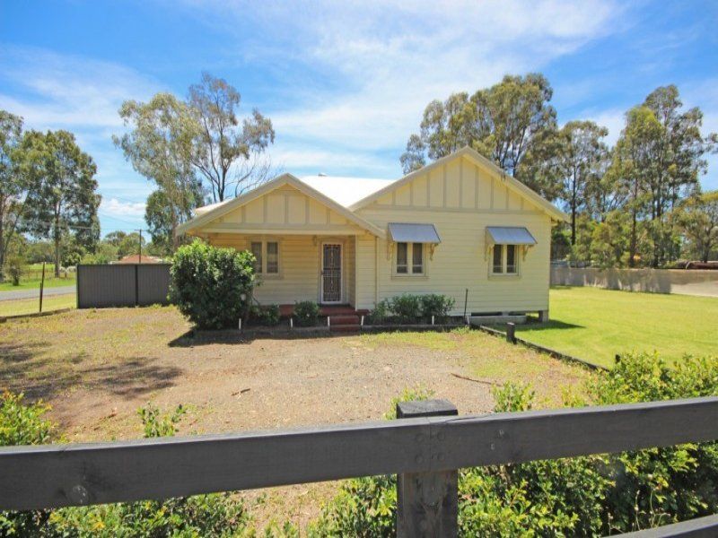 43 Walker Parade, Riverstone - Thumbnail 3