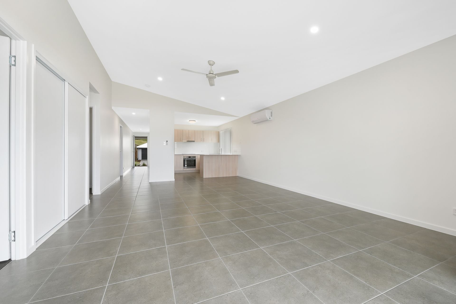 56 Creekside Circuit Nambour QLD, Nambour - Thumbnail 4