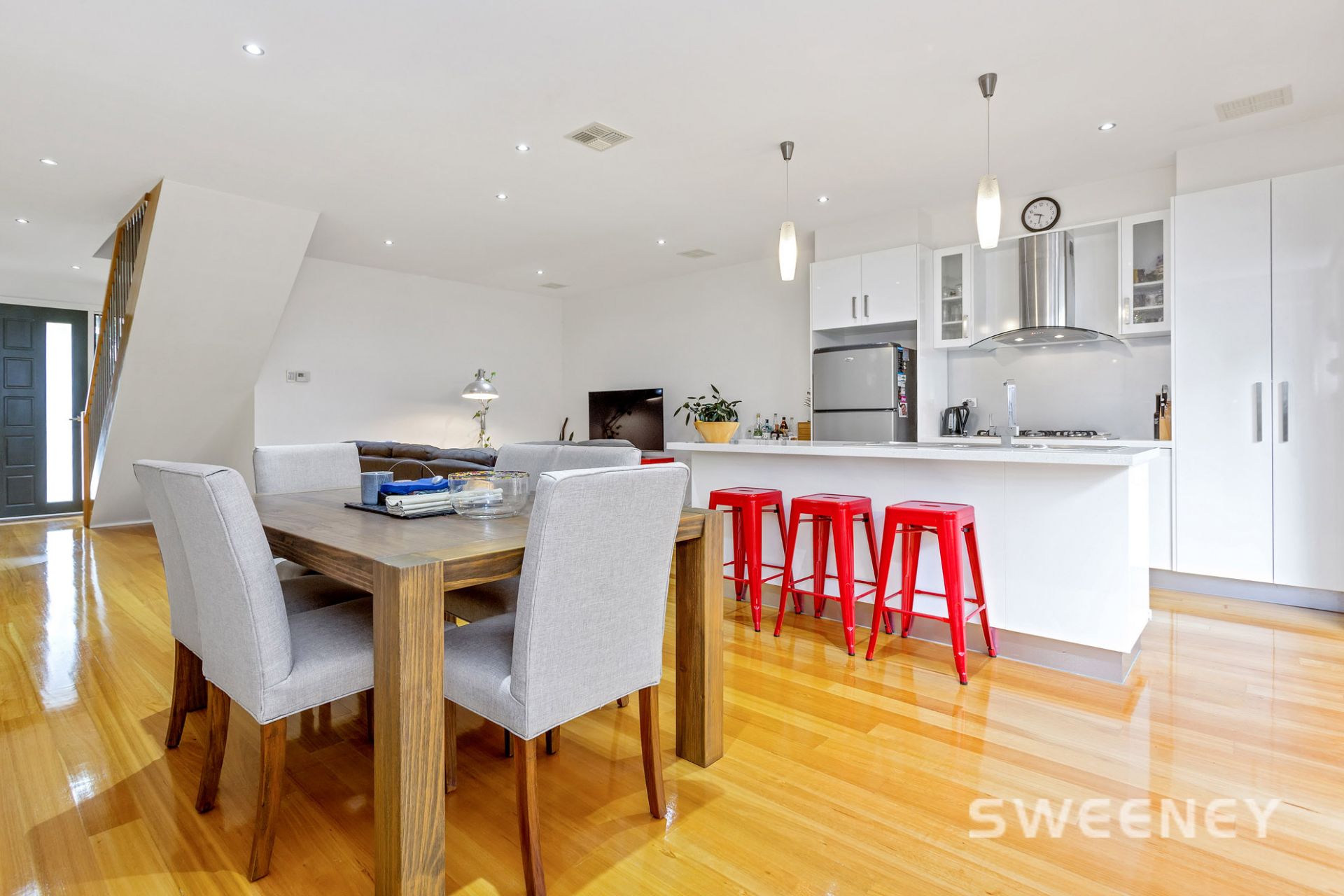 15 Parkside Crescent, Seaholme - Thumbnail 4