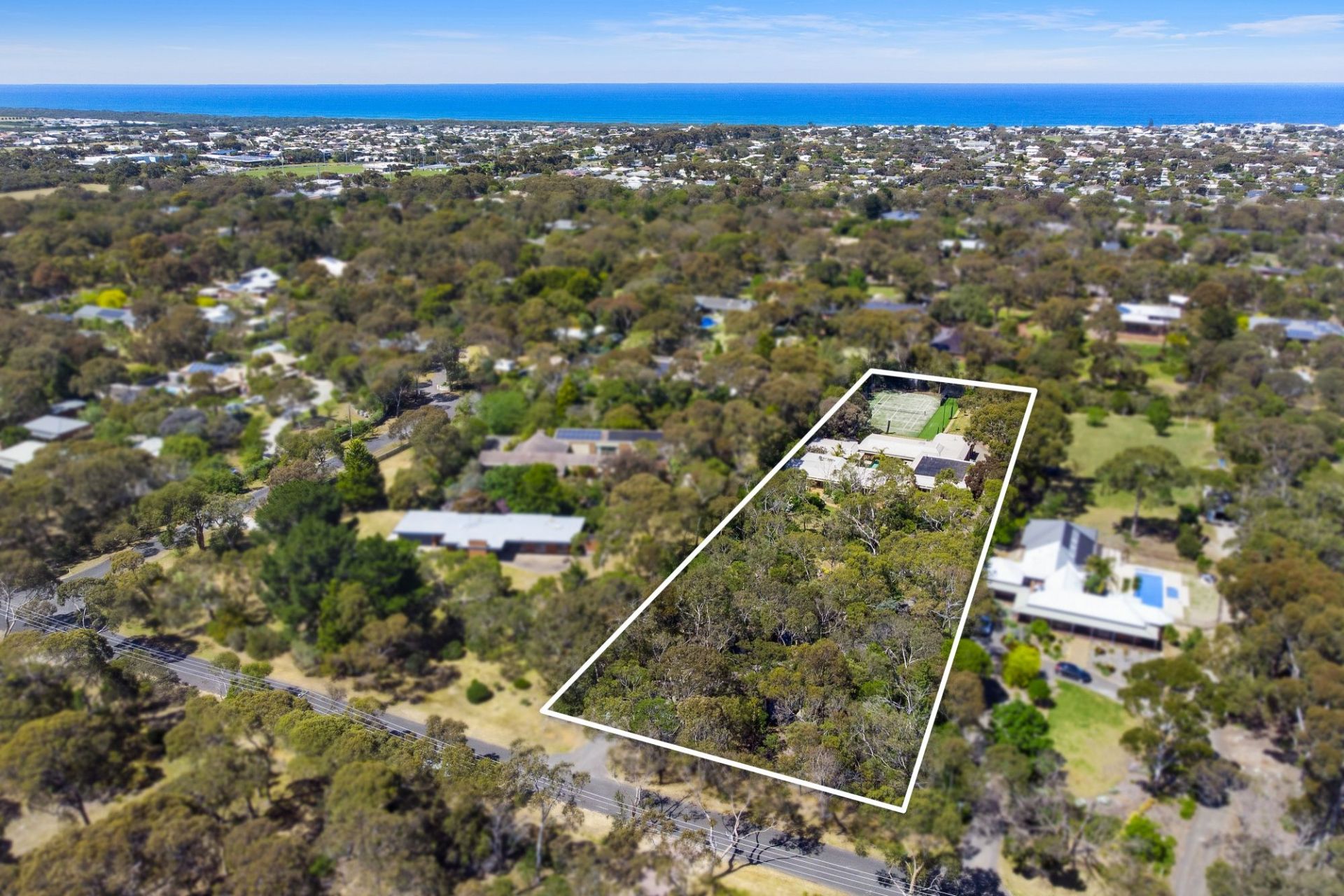32 Woodlands Drive Ocean Grove VIC, Ocean Grove - Thumbnail 4
