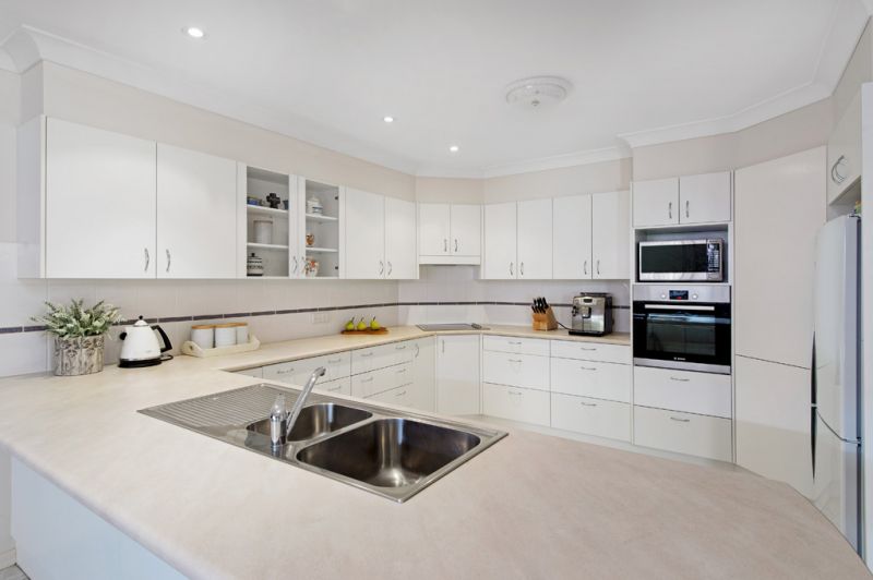 5 Emily Avenue Port Macquarie NSW, Port Macquarie - Thumbnail 3