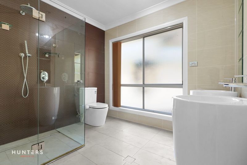 27-31 Woodstream Crescent, Kellyville