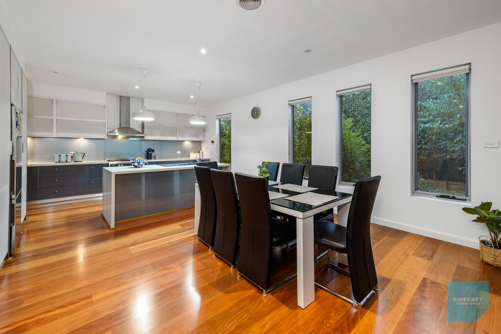 26 Central Parkway, Caroline Springs - Thumbnail 5