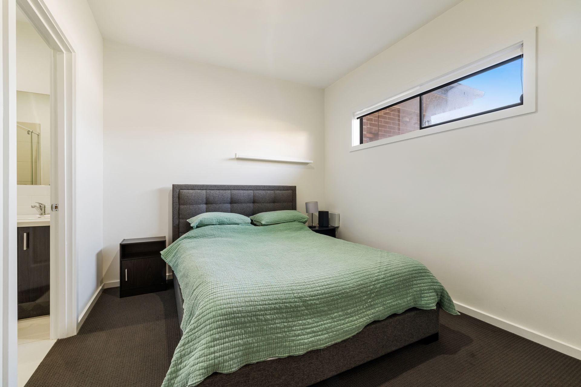 Modern & Light-Filled 2-Bedroom Unit for Rent