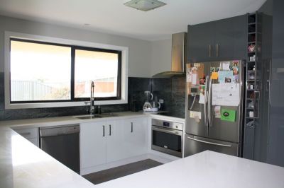 4
 
 
 
  
 
 
 2
 
 
 
  
 
 
 4
 
 
 
 
 
 
 
 53 Haven Drive, Shearwater TAS 7307, Shearwater - Thumbnail 7