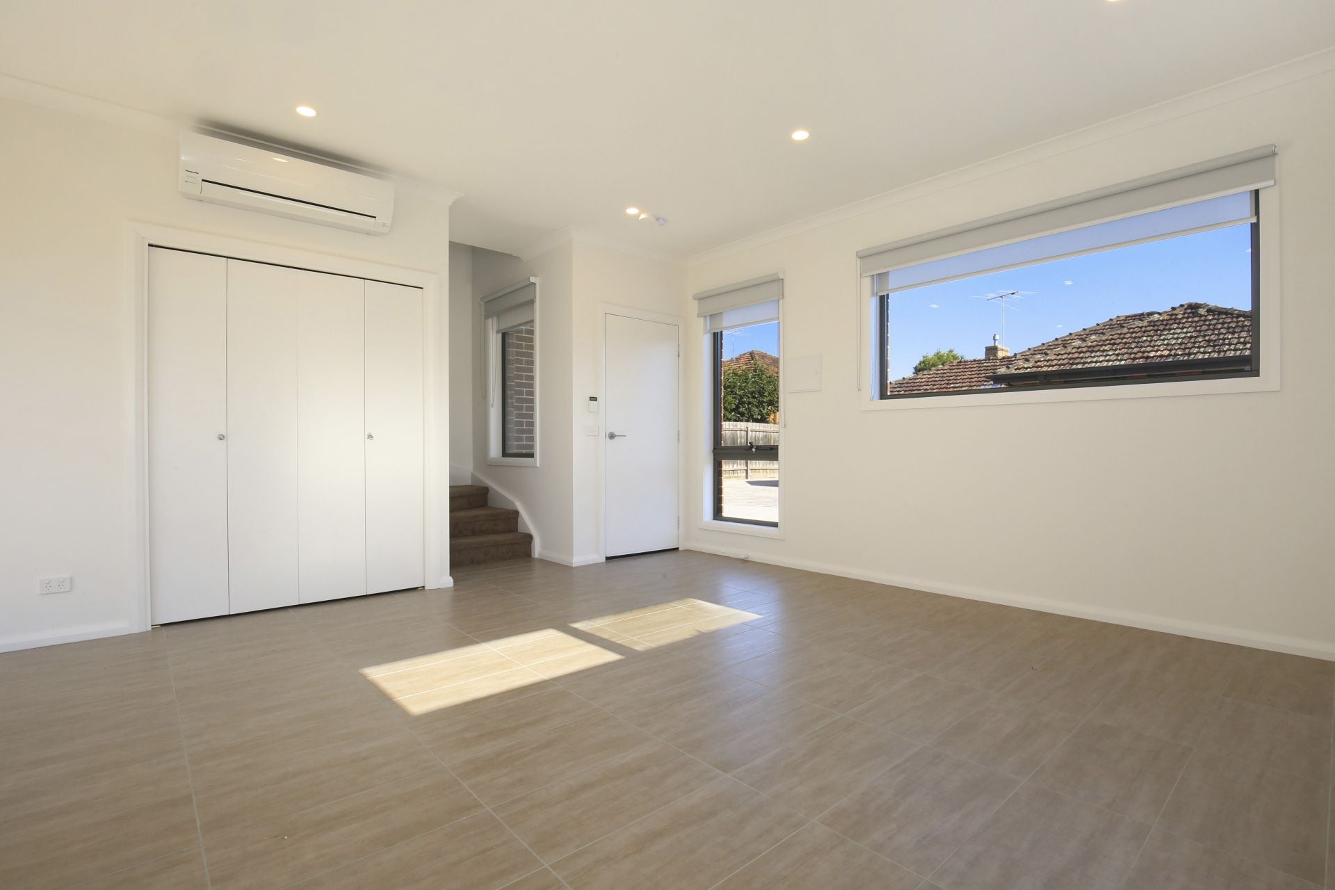 LUXURY LIVING