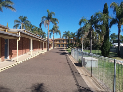 MOTEL FOR SALE - PRIME REAL ESTATE - GREAT REGIONAL CENTRE