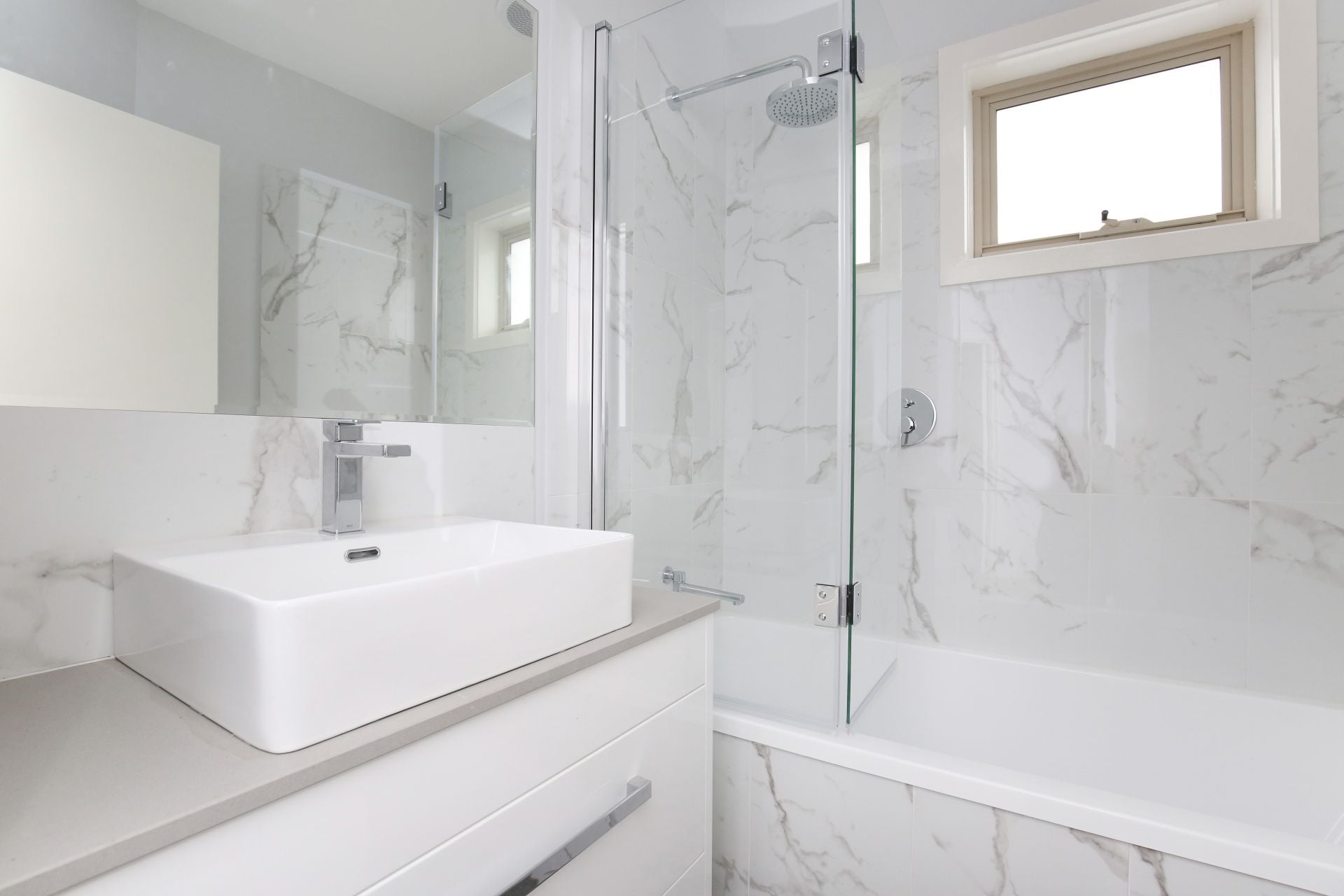 BRAND NEW IN THE HEART OF EPPING