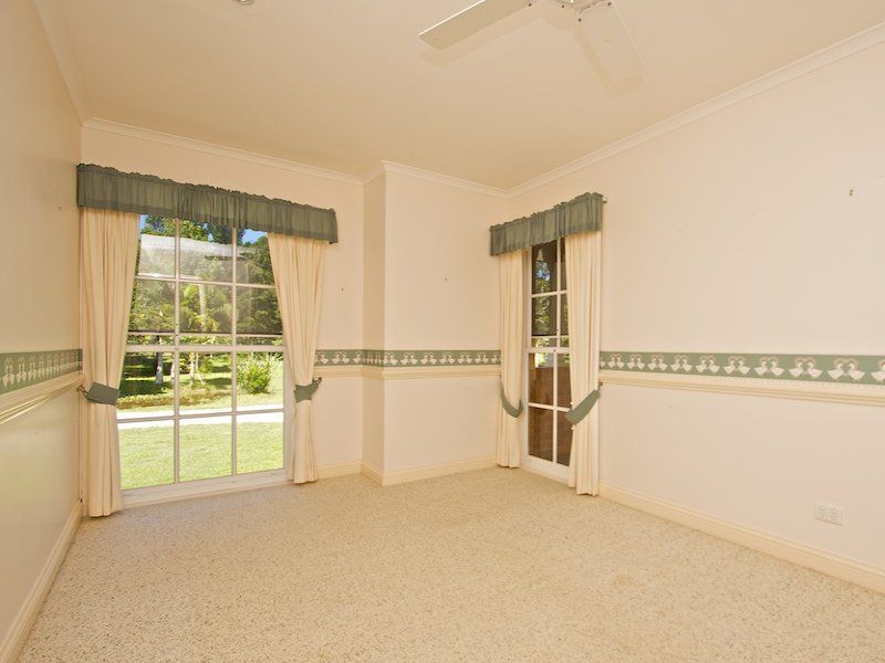 1110 Tallebudgera Creek Road TALLEBUDGERA VALLEY QLD, Tallebudgera Valley - Thumbnail 6