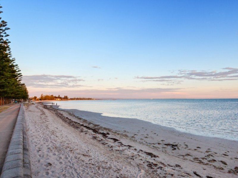 4/245 Esplanade, Altona - Thumbnail 2