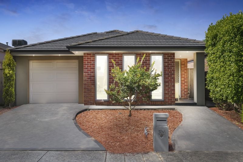 33 Eynesbury View, Wollert