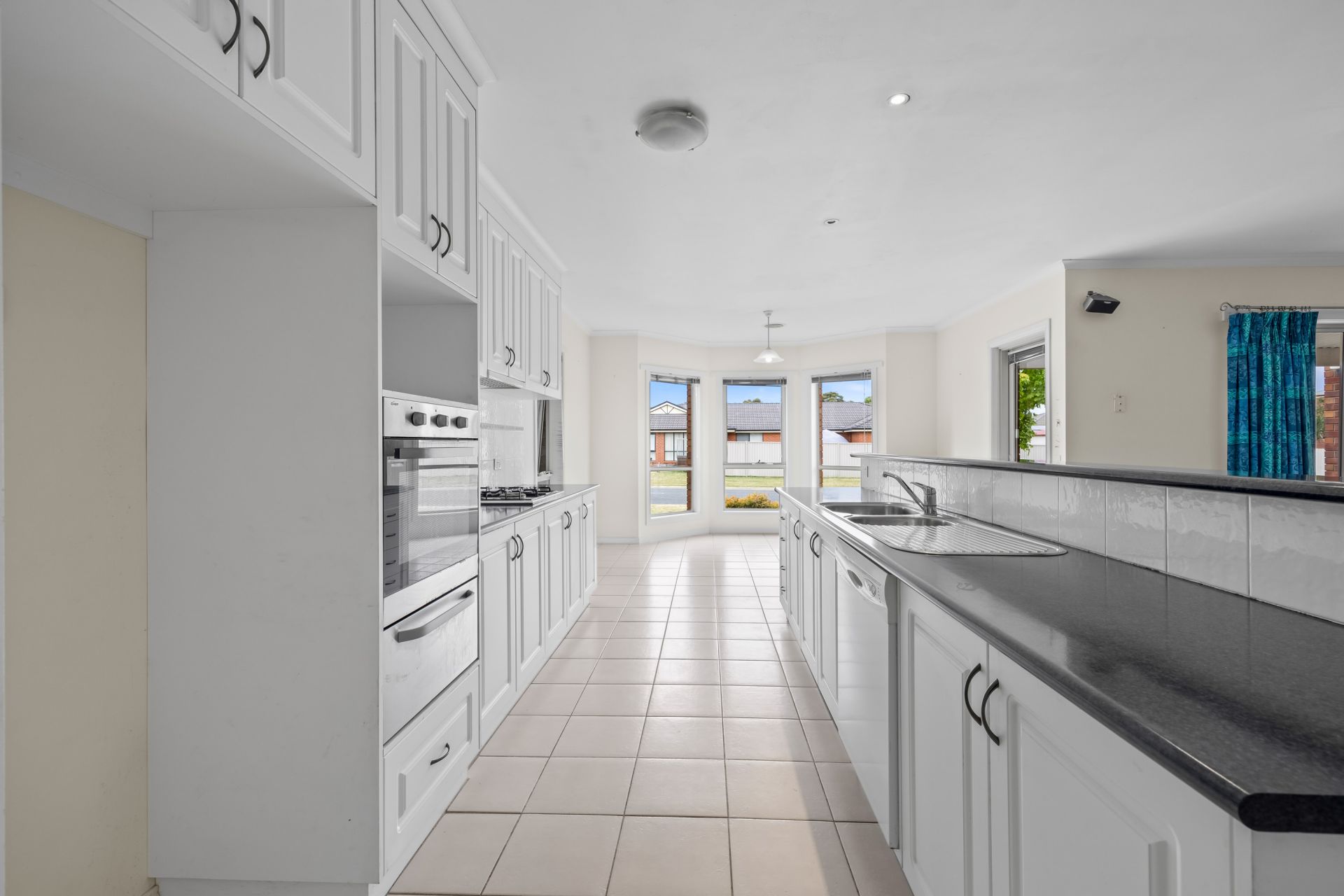 27 Parkview Drive, Alfredton, Alfredton - Thumbnail 5