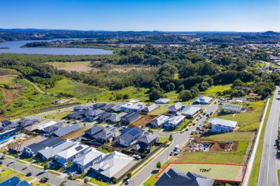 Uninterrupted and Stunning Ocean, Valley & Hinterland Views!