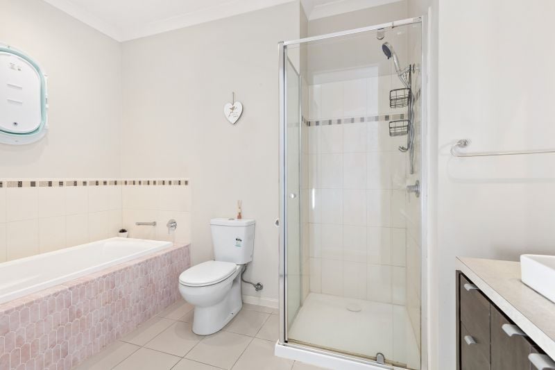 7 Rawlings Terrace, Epping