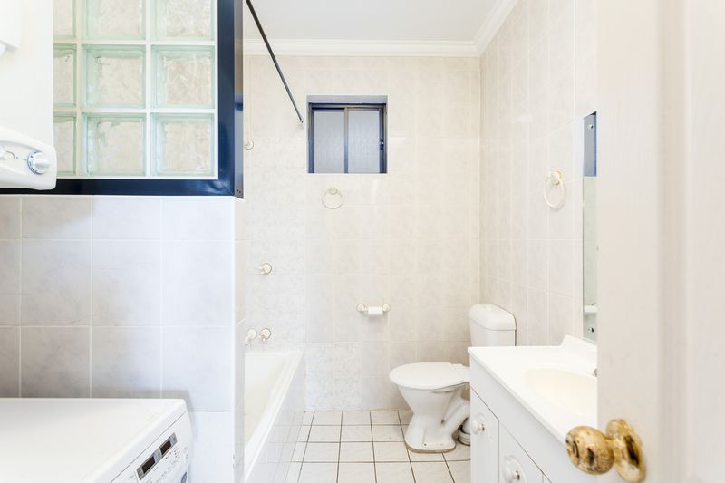 SUN-FILLED AND SPACIOUS APARTMENT