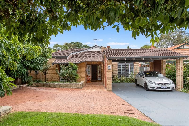 The Property Project Real Estate For Sale 60 Inverness Crescent