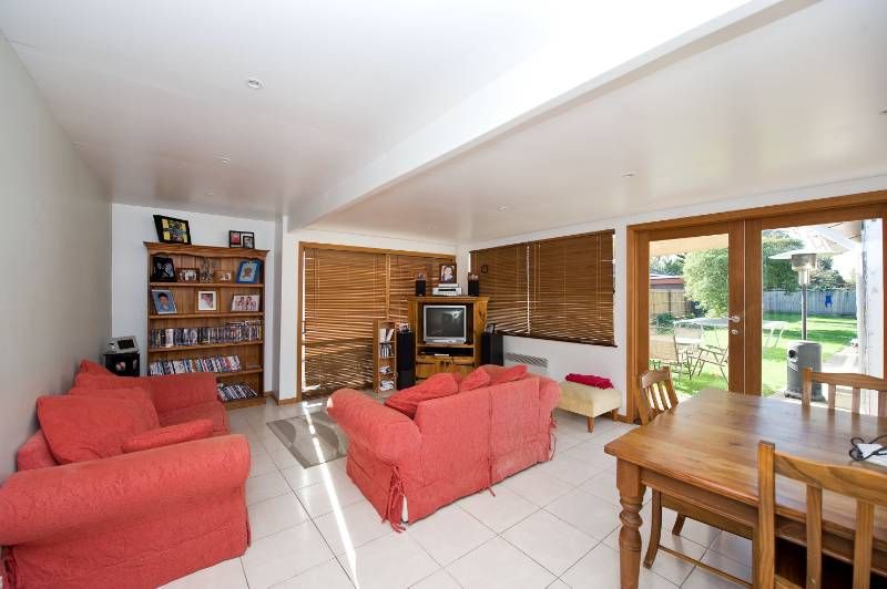 2 Margot Street, West Footscray - Thumbnail 3