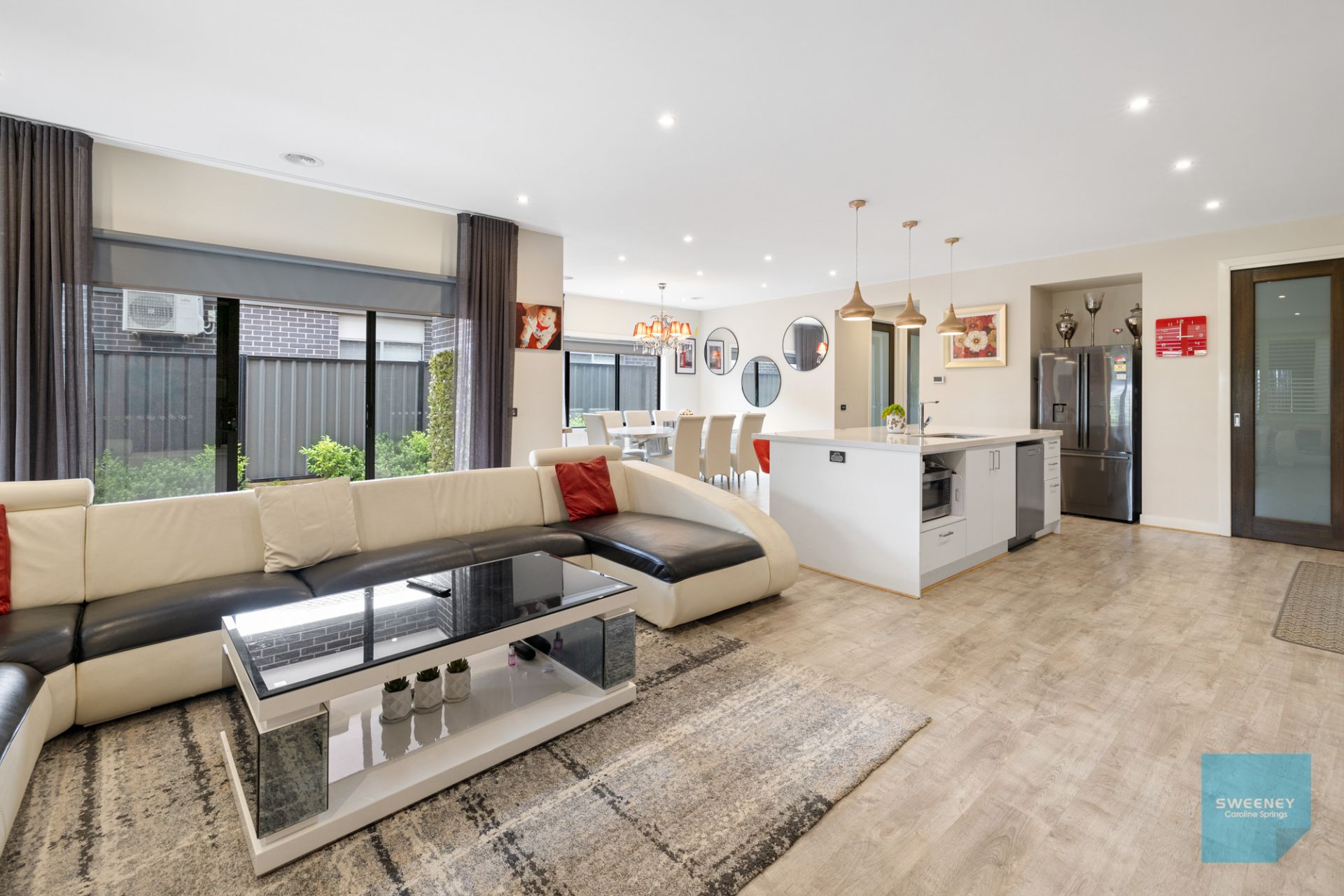 63 Orbis Avenue, Fraser Rise - Thumbnail 8