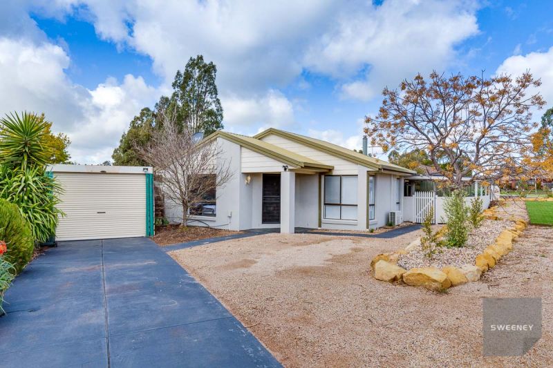 47 Underbank Boulevard, Bacchus Marsh - Thumbnail 2