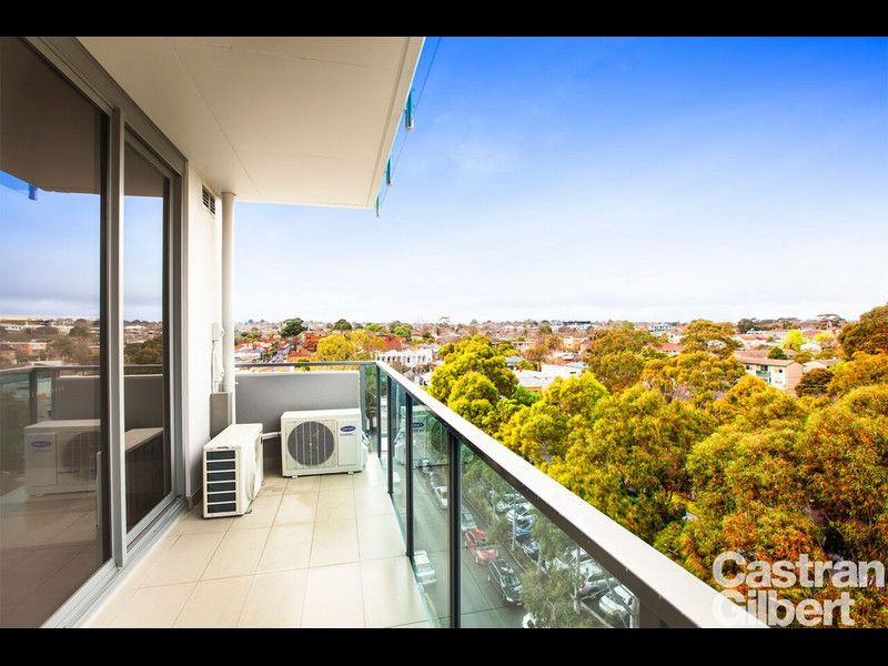 502/42 Wilson Street, South Yarra - Thumbnail 2