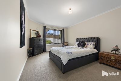 3
 
 
 
  
 
 
 2
 
 
 
  
 
 
 1
 
 
 
 
 
 
 
 57 Penambul Drive, Miandetta TAS 7310, Miandetta - Thumbnail 7