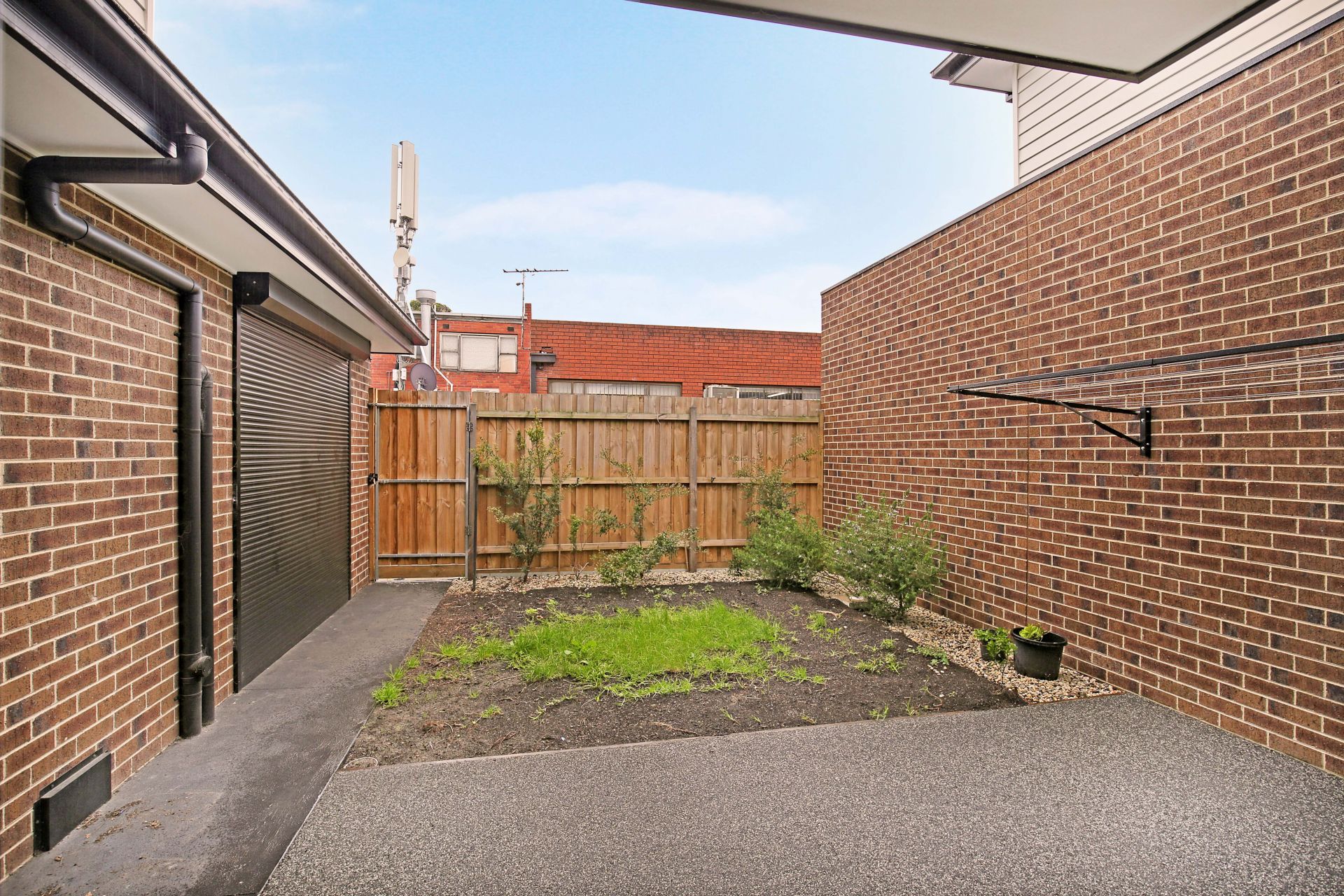 Beautiful Townhouse in a Great Location!