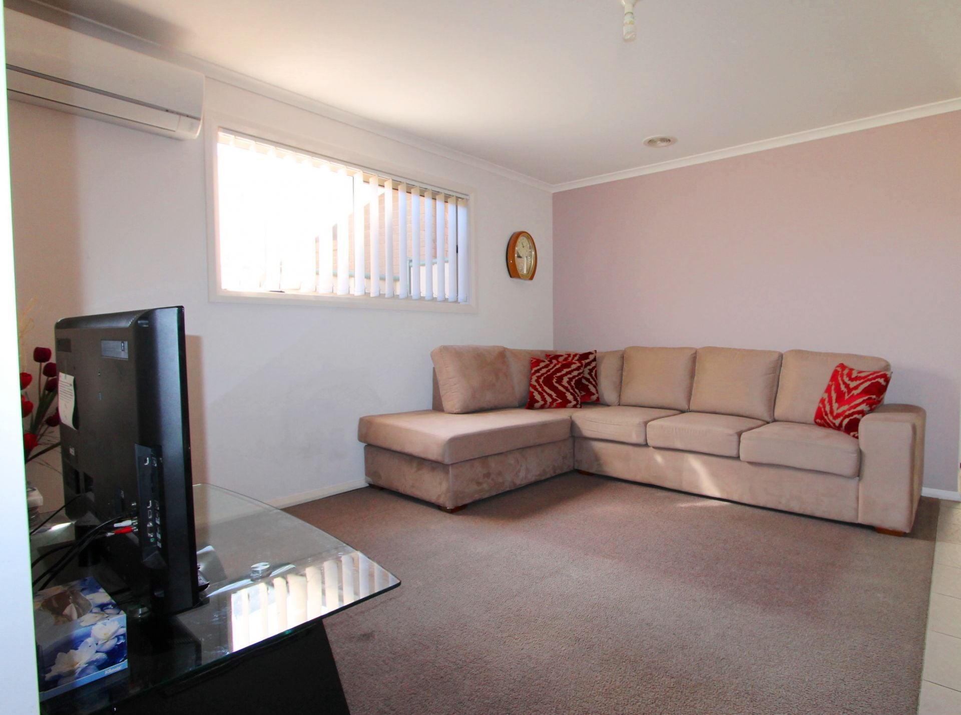 TWO BEDROOM STUNNING UNIT