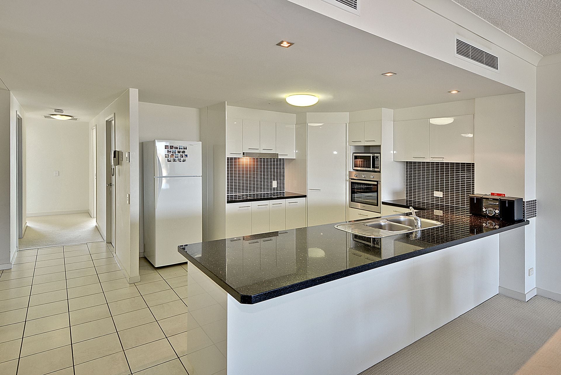 24/15-21 Smith Street Mooloolaba QLD, Mooloolaba - Thumbnail 5