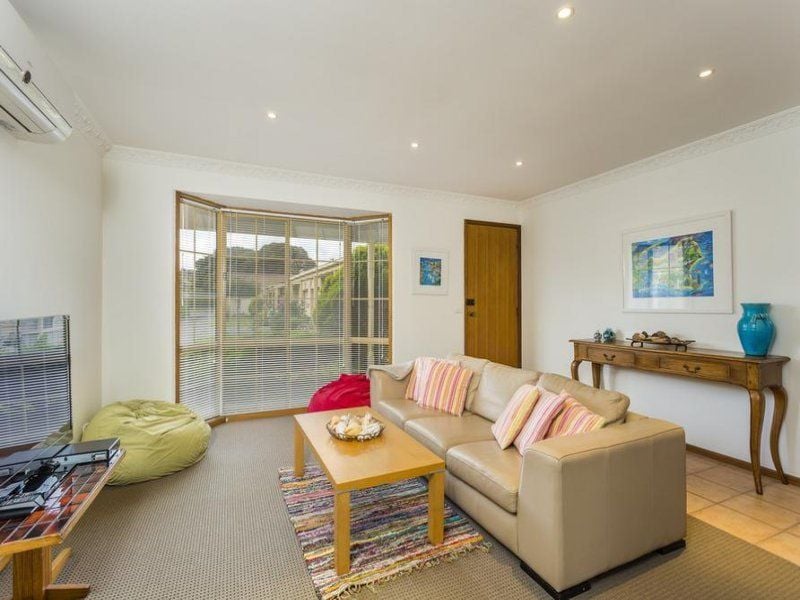 4/10 Bridge Road BARWON HEADS VIC, Barwon Heads - Thumbnail 6