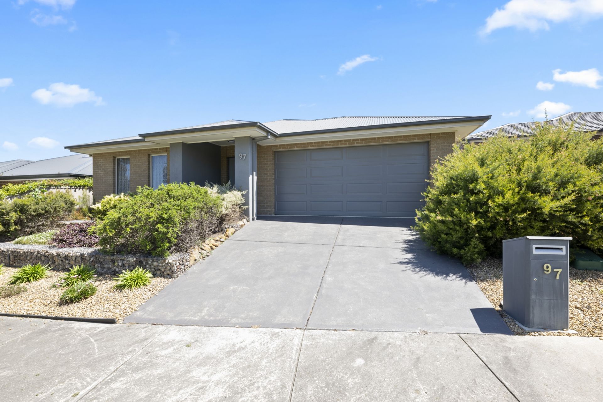 97 Majestic Way, Winter Valley, Winter Valley - Thumbnail 3