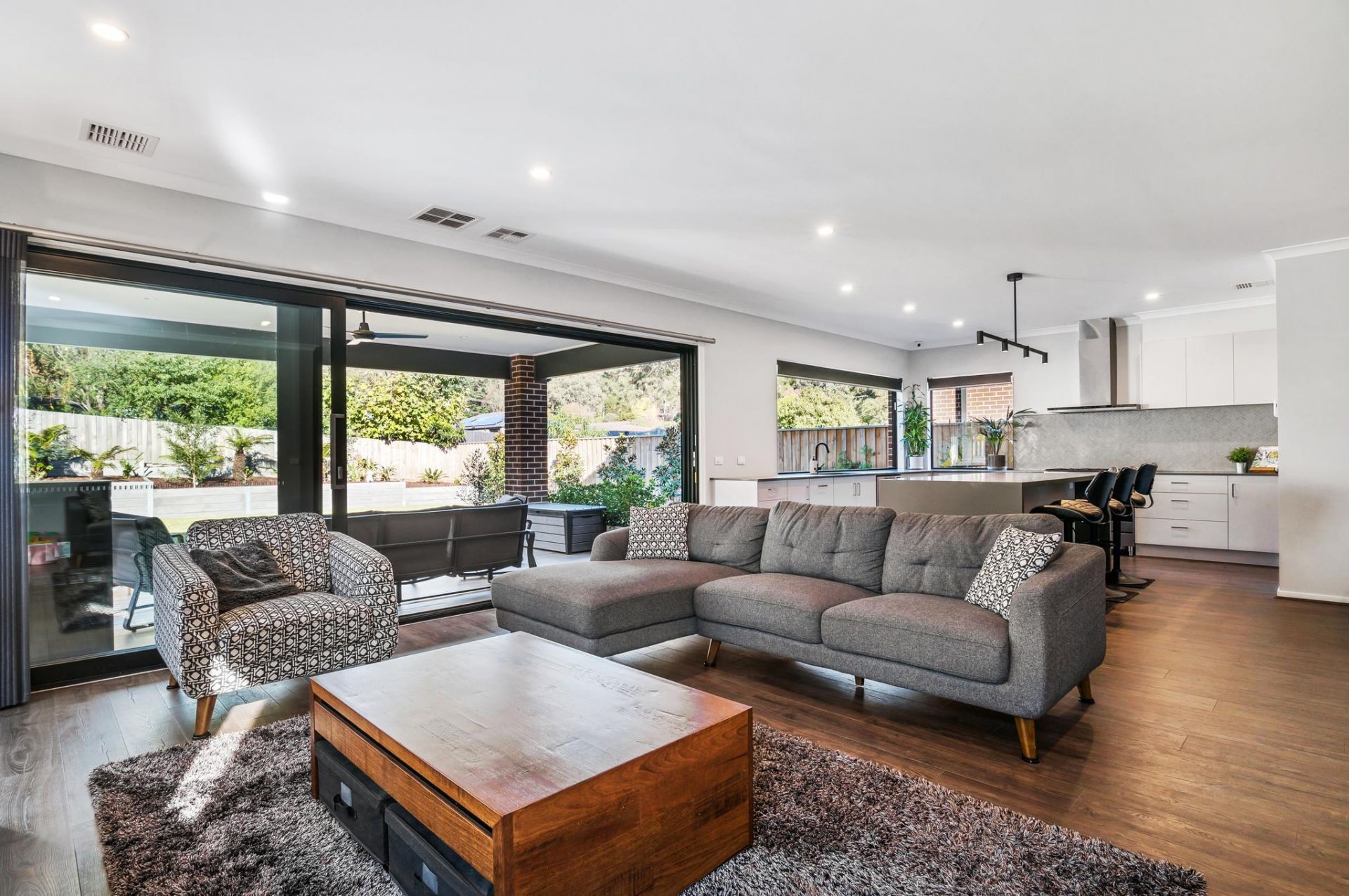 11 Locksley Place, The Basin OBrien